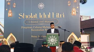 Pimpinan Cabang Muhammadiyah Rajeg Gelar Sholat Ied di Halaman Kecamatan Rajeg.