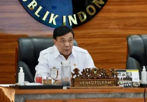 Negara Hadir: Menko Polkam Pimpin Evakuasi 22 WNI dari Iran, Komitmen Perlindungan di Tengah Konflik Timur Tengah